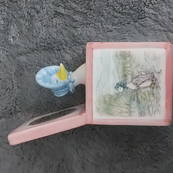 Beatrix Potter Musical Collectible - Jemima Puddle Duck 1992 - Picture 6 of 9